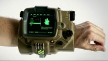 现实版《辐射 4》Pip-Boy 于 2015 年 E3 游戏展上首次亮相，推出特别版